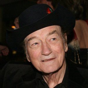 Meet your Posher, Bud